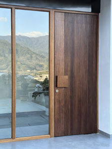 Modernes Outdoor-Design Afrikanisches <span class=keywords><strong>Teak</strong></span> Minimalist ische Außentür mit Bar Design Holztür mit Log-Textur - Product Image 2