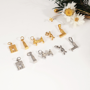 Acier inoxydable Mini Empire State Building Pendentif Charm Or Jaune <span class=keywords><strong>Horloge</strong></span> Towe Pont Arc De Triomphe Charmes - Product Image 1