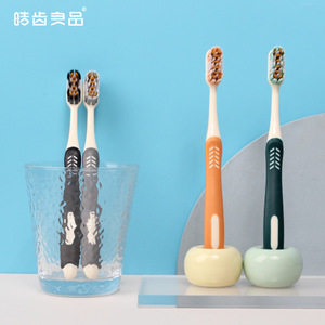 Cepillos de Dientes de Doble Espiral 360 al por Mayor, Orificio Irregular, Cerdas Suaves, Empaquetados Individualmente para Uso Doméstico, Disponibles para Comercio Electrónico - Product Image 3