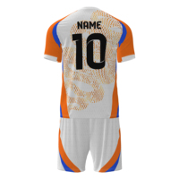 Venta al por Mayor de Camisetas de Fútbol Retro de Verano, 100% Poliéster, Nombre y Números del Equipo Personalizados, Logotipo Termotransferible Delantero/Trasero, Unisex, Manga Corta