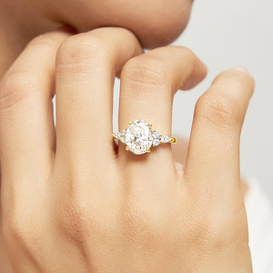 Anillo de compromiso SGARIT personalizado de 2 quilates, corte ovalado, oro de 14 quilates, 6 piedras laterales, diamante cultivado en laboratorio, anillo de boda, joyería, VVS D, certificado IGI - Product Image 4
