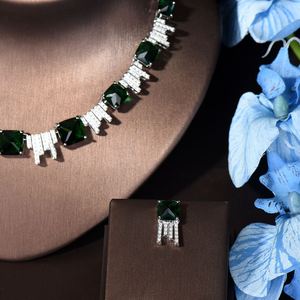 HIBRIDE ensembles de bijoux de couleur verte de forme carrée pour Dubai Nigeria accessoires de mariage zircon cubique collier boucle d'oreille ensemble N-924 - Product Image 3