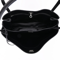 Sacs personnalisés en cuir véritable pour femmes Sacs à bandoulière de conception tendance Sac fourre-tout de grande capacité de travail du fournisseur chinois