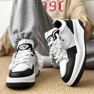 Chaussures de skate décontractées pour hommes, style rétro, combinaison de tendances, design tendance, tige épaisse, empeigne colorée, chaussures décontractées confortables - Product Image 2