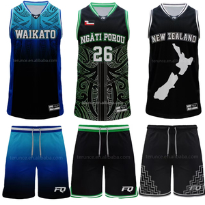 Tenues de basketball personnalisées avec drapeau maori TUHOE des îles, design tatouage, débardeur, ensemble de basketball en gros, vêtements de sport pour hommes - Product Image 4