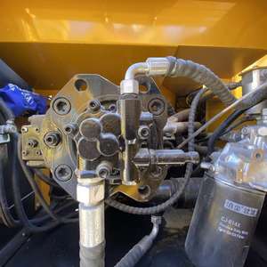 Excavadora Usada Sany SY215C en Buen Estado, Fiabilidad Comprobada, Cabina Espaciosa, Mejor Precio, Excavadora Usada Sany SY215C en Stock - Product Image 4