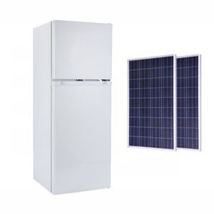 Mini-réfrigérateur <span class=keywords><strong>solaire</strong></span> 142L à double porte avec congélateur supérieur et ventilateur de refroidissement <span class=keywords><strong>solaire</strong></span> – Vente en gros - Product Image 1
