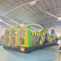 Parcours d'obstacles gonflable pour adultes Jeu d'obstacles rotatifs gonflables Pistolet Nerf Obstacle gonflable
