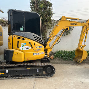 Mini-excavatrice sur chenilles d'occasion Kobelco SK35 SK55 SK60 SK75 de bonne qualité à prix réduit Shanghai - Product Image 1