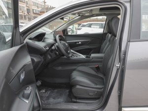 <span class=keywords><strong>Blanc</strong></span>, Gris, Noir, <span class=keywords><strong>Peugeot</strong></span> <span class=keywords><strong>5008</strong></span> Édition Internationale 2026, 8AT, CCS, Toit Ouvrant Panoramique, Sièges Électriques, Caméra 360°, SUV 5 Portes 5 Places - Product Image 4