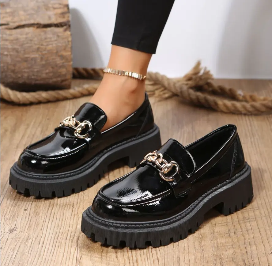 New Spring Fall Women's Black Chain Decoration Loafer Shoes Girl Platform Slip On PU Leather Dress Casual Penny Shoes