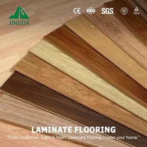 Suelo Laminado HDF AC4 con Aspecto de Madera de Roble, 10 mm, Resistente al Agua y al Desgaste, Sistema de Clic, Fácil de Limpiar, Duradero, Venta Directa de Fábrica al por Mayor - Product Image 2