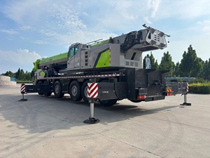 2023 Zoomlion ZAT3000A 400Ton grúa de camión de pluma telescópica usada 100Ton contrapeso Motor de bomba de caja de cambios con ruedas de superficie de carretera completa - Product Image 4