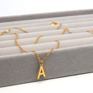 Collar con Letras del Alfabeto Inglés, Accesorios Coreanos, Diseño Exclusivo para Mujer, Colgante de Acero Inoxidable, Collar de Titanio - Product Image 3