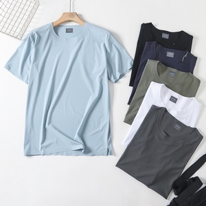T-shirt décontracté d'été pour homme, séchage rapide, respirant, à manches courtes, coupe ample, design uni, idéal pour les sports de plein air - Product Image 3