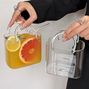 Decanter per Vino a Forma di Borsetta Trasparente da 26 oz con Manico, Regalo per Feste, Matrimoni, <span class=keywords><strong>Bar</strong></span>, per Succhi di Frutta e Tè - Product Image 6