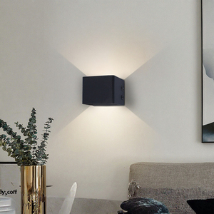 Sạc Tường Ánh Sáng Từ Tường Đèn Nam Châm Không Dây Tường Đèn Nhôm Cube USB Có Thể Sạc Lại Cảm Biến Chuyển Động - Product Image 2