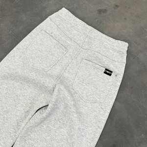 Conjunto de Sudadera con Capucha y Pantalones Deportivos Unisex Personalizables para Fabricantes, Trajes Deportivos Extra Grandes y Resistentes para Hombre - Product Image 3