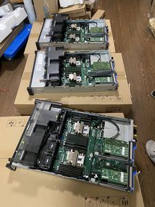 Servidor de Red en Rack OEM Lenovo ThinkSystem SR588 SR550 SR590 SR630 V2 1U 2U en Stock SR588 - Product Image 2