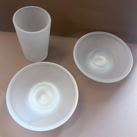 Ensemble de salle de bain en verre de Murano de trois pièces fabriqué en Italie comprend deux plats à savon ou à bijoux avec base en acier et porte-brosse à dents