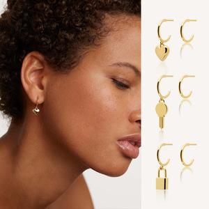 Boucles d'oreilles asymétriques cœur et <span class=keywords><strong>clé</strong></span> en argent sterling 925 plaqué or 18 carats, forme cœur pêche, pour femmes, directement de l'usine SPJ - Product Image 1