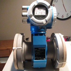 Débitmètre Endress+Hauser Proline Promag P 300, débitmètre haute température 5P3B1H-AAIBAD - Product Image 2