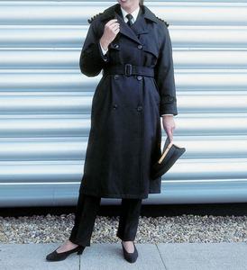 เสื้อโค้ทกันฝนสำหรับงานสายการบิน ทนทานต่อสภาพอากาศ เหมาะสำหรับพนักงานต้อนรับบนเครื่องบิน นักบิน และแอร์โฮสเตส - Product Image 6