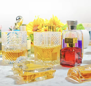 Parfum pour homme en gros ODM/OEM, vaporisateur, senteur fruitée florale aquatique boisée, parfum longue durée, écologique, portable - Product Image 3