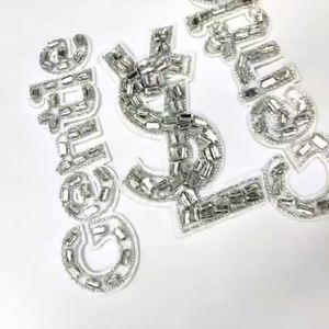 新作手作りビーズレター大パッチヨーロッパアメリカヒップホップ服靴帽子装飾DIYアクセサリー卸売 - Product Image 2