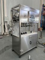 Système d'équipement de mise en conserve de bière 4-en-1, machine de remplissage de canettes de bière à vendre, machine de remplissage de bouteilles de bière pour boissons gazeuses