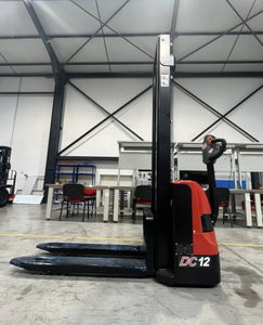 Heli CDD12 <strong>Electric</strong> Pallet <strong>Stacker</strong> 1.2 Ton Battery <strong>Powered</strong> Warehouse <strong>Lifting</strong> Equipment for Efficient Material Handling - Product Image 5