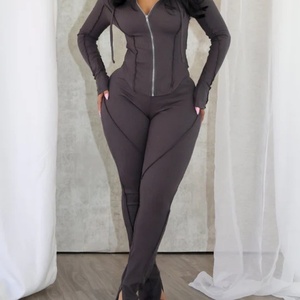 ชุดเซ็ทฮู้ดดี้สีพื้นแบบใหม่ปี 2025 OEM พร้อมโลโก้สั่งทำ ชุดวอร์มผู้หญิง ชุดออกกำลังกายผู้หญิงแบบสองชิ้น - Product Image 1