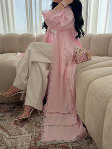 Abaya de luxe rose Hafizah, Kaftan de Dubaï, <span class=keywords><strong>robe</strong></span> longue élégante à bords dentelés, Kimono ouvert pour femmes musulmanes modestes - Product Image 2