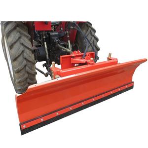 Souffleuse à neige montée sur tracteur Rima, chasse-neige avant et arrière - Product Image 1