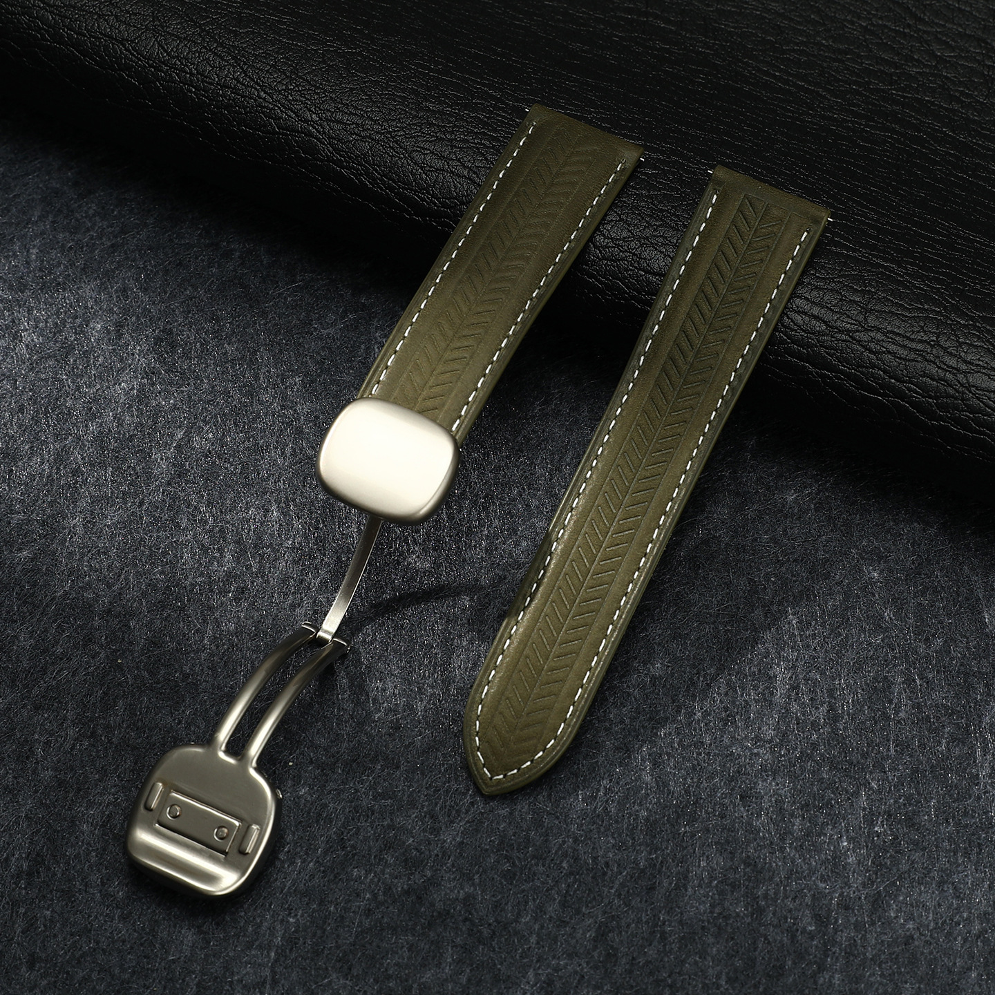 Verde (Caballo Loco, Hebilla Plateada)