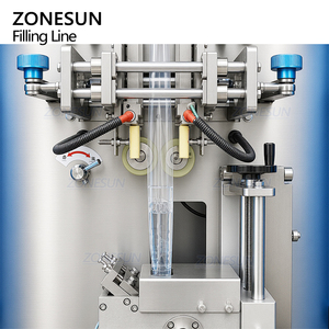 Ligne de production ZONESUN ZS-FSL220 entièrement électrique et automatique avec pompe à engrenages servo pour le remplissage de sachets de pâte, la scellage et l'étiquetage de surfaces planes - Product Image 3