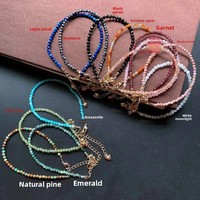 Bracelet en perles de pierres précieuses naturelles - Pierres facettées, breloque cœur doré, chaîne ajustable, empilable, bijoux bohèmes, cadeau pour femme, idéal pour les fêtes