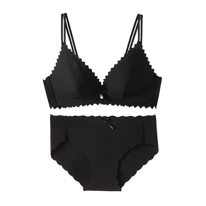 Conjunto <span class=keywords><strong>de</strong></span> sujetador sexy Diseño acolchado para chicas calientes Ropa interior <span class=keywords><strong>de</strong></span> punto Fotos Ropa interior sexy caliente - Product Image 1