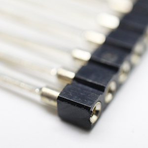 Khoảng cách 2.54mm vị trí 01-40pins gia công <span class=keywords><strong>Pin</strong></span> nữ tiêu đề kết nối thẳng Clip vàng tay áo vòng <span class=keywords><strong>pin</strong></span> tiêu đề kết nối - Product Image 3