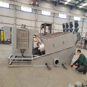 <span class=keywords><strong>Prensa</strong></span> de <span class=keywords><strong>tornillo</strong></span> apilada para tratamiento de lodos, máquina deshidratadora de lodos oleosos, controlada por PLC, 200L/hora, 1 año de garantía - Product Image 3