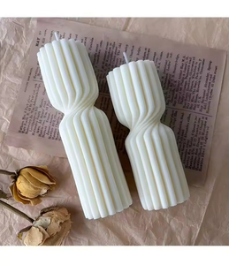 Vela Aromática Cilíndrica de Estilo Nórdico, Texturizada, Blanca, para Decoración de Bodas y Banquetes - Product Image 2