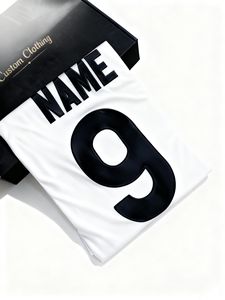 قميص رياضي رجالي للمنتخب الوطني بتصميم عتيق من سانت تايلاند، مصنوع من البوليستر 100٪، خفيف الوزن وسريع الجفاف، متوفر بالجملة - Product Image 1