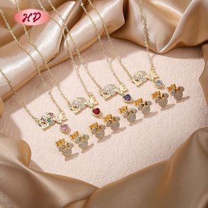 เฮงเดียน จิวเวลรี่ ขายส่ง ชุดเครื่องประดับแฟชั่นชุบทอง 18K ทองเหลืองประดับเพชรซิคอนเกรด AAA รูปหัวใจ สำหรับผู้หญิง ใส่ในงานแต่งงาน งานปาร์ตี้ หรือใส่ในชีวิตประจำวัน - Product Image 1