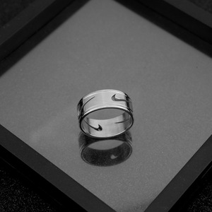 Bagues unisexes en acier inoxydable, design ajouré tendance, plusieurs modèles, bijoux à la mode, vente en gros - Product Image 4