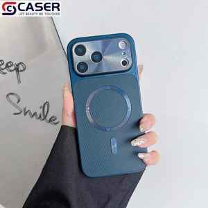 Coque de Téléphone Rigide en PC Aimantée en Fibre de Carbone de Haute Qualité se Transformant Instantanément pour iPhone Séries 17 16 15 - Product Image 4