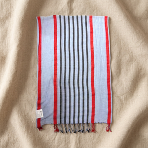 Bufanda Larga de Lujo para Mujer, 100% Algodón Tejido, Diseño a Cuadros, Ligera, Transpirable y Suave, para el Verano, Marca MAYURI - Product Image 1