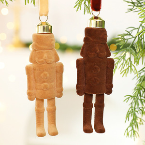 Zarif ceviz asker kolye noel süslemeleri kadife kumaş ağacı ile zarif tasarım yılbaşı kutusu ambalaj fındıkkıran - Product Image 3