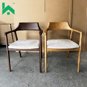 Hochwertiger Luxus-Esszimmerstuhl aus Massivem Eschenholz mit Rückenlehne im Traditionellen Design für Zuhause, Bar, Café, Hotel und Restaurant - Product Image 1