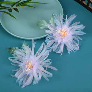 Nouveaux accessoires pour cheveux Hanfu chinois anciens 2024, design original, faits à la main, fleur en soie dégradée rose et bleue - Product Image 4