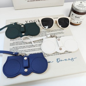 Leather Eyeglasses <b>Clip</b> Case Irregular Shape Portable <b>Mirror</b> Case For Women Spring 2023 Solid Color - Product Image 4
